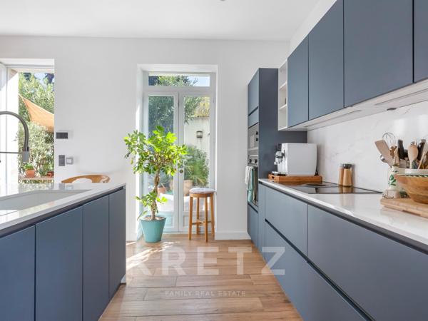 MAISON DE CHARME QUARTIER PRISÉ D'AVIGNON CENTRE VILLE