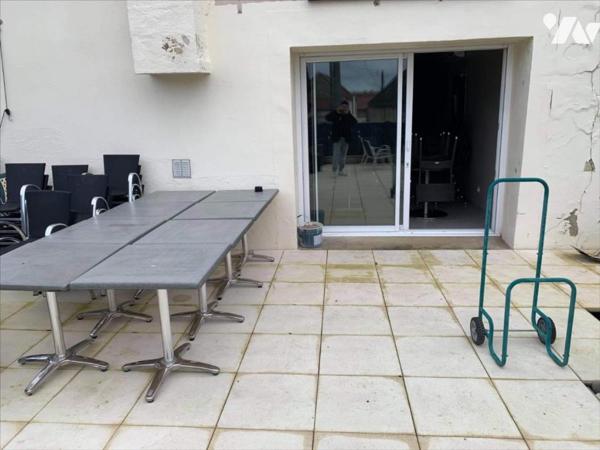 A VENDRE A REUIL - IMMEUBLE A USAGE D'HABITATION