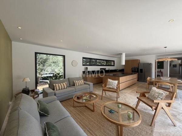 Vente / Maison contemporaine à Bonifacio (20169)