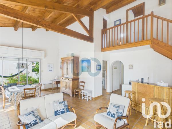 Maison à vendre 5 pièces 114 m² Sainte-Marie-de-Ré