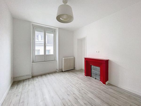 Appartement de 98m², 3 chambres, et sans travaux, Hennebont hypercentre.