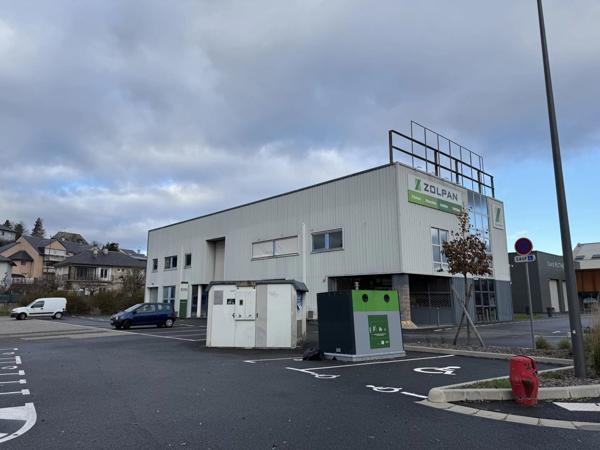 Location Local commercial 4 pièces 83 m2 à Rodez