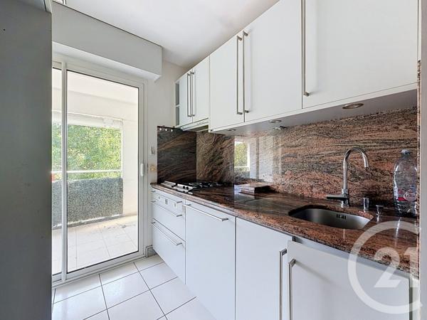 Appartement T3 à vendre  3 pièces - 72,96 m 2   ARCACHON  - 33
