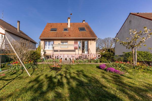 Maison à vendre 6 pièces de 120 m²