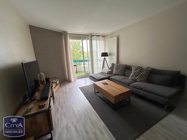 Appartement à vendre 2 pièces 51.41m² Châtellerault (86100)
