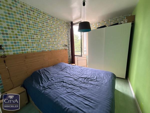 Appartement à vendre 2 pièces 51.41m² Châtellerault (86100)