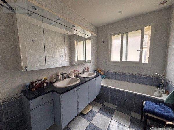 Maison à vendre à Saumur dans le Maine-et-Loire (49400), ref : 49105-639