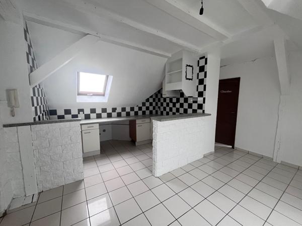 Charmant appartement atypique et lumineux au dernier étage