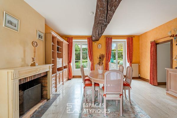 Demeure de caractère de 1740 coeur historique de Plaisir