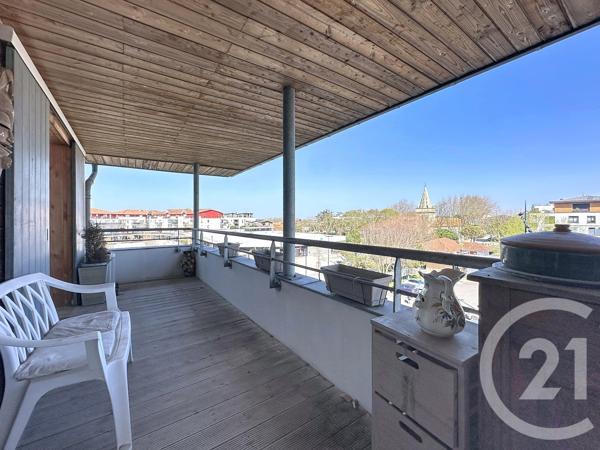 Appartement T3 à vendre  4 pièces - 120,95 m 2   LA TESTE DE BUCH  - 33