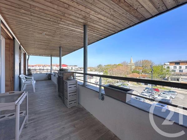 Appartement T3 à vendre  4 pièces - 120,95 m 2   LA TESTE DE BUCH  - 33