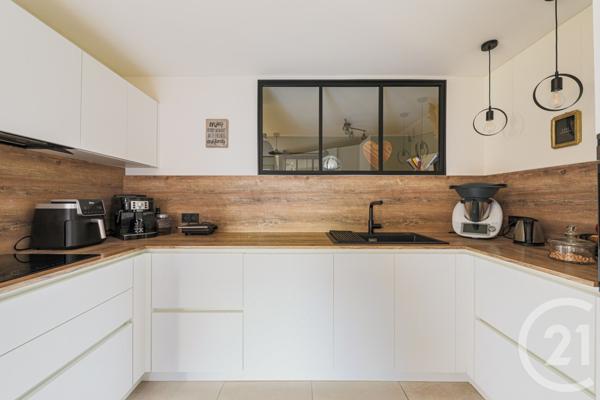 Appartement T5 à vendre  5 pièces - 108 m2 ECHIROLLES - 38