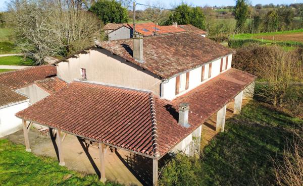 Maison à vendre à Ruffec (16700) - Charente
