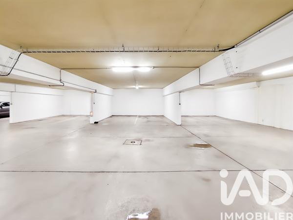 Parking à vendre 195 m² Pontoise