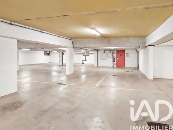 Parking à vendre 195 m² Pontoise