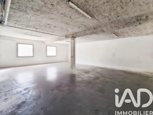Parking à vendre 195 m² Pontoise
