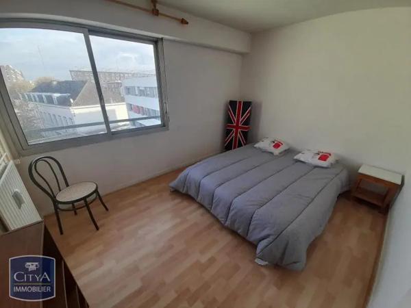Appartement à louer 2 pièces 54.17m² Lille (59000)