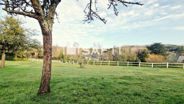 Terrain constructible de 1138m2 à 5 minutes (2kms) de la plage