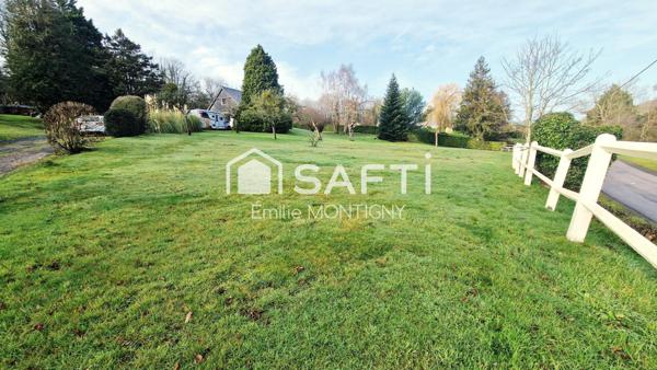 Terrain constructible de 1138m2 à 5 minutes (2kms) de la plage