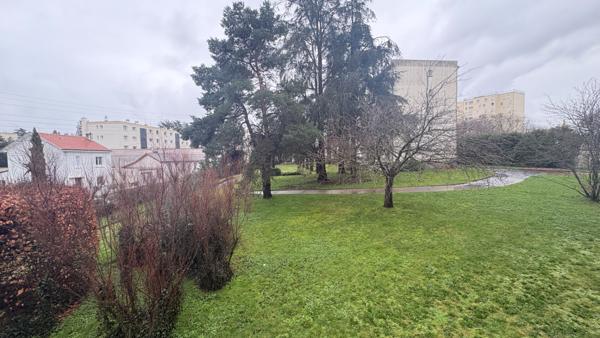 Appartement Nantes 4 pièce(s) 71 m2 - location meublée