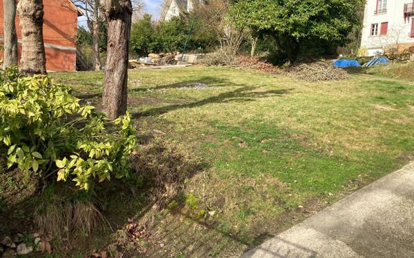 Terrain à vendre    Viroflay