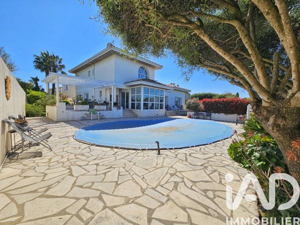 Maison à vendre 5 pièces 205 m² Perpignan