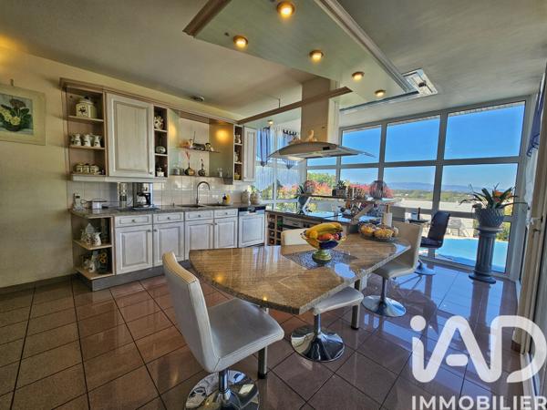 Maison à vendre 5 pièces 205 m² Perpignan