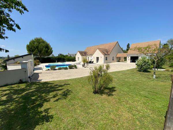 Magnifique maison familiale traditionnelle avec piscine