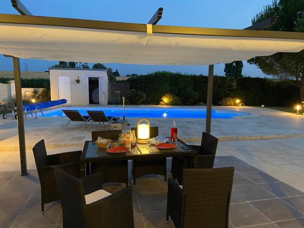 Magnifique maison familiale traditionnelle avec piscine