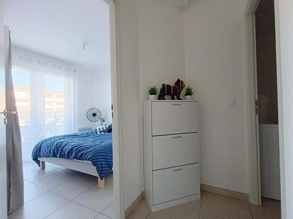 Appartement Miramas 2 pièce(s) 40 m2 + TERRASSE + parking