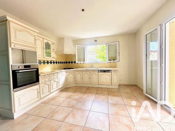 Maison à vendre 5 pièces 120 m² Caderousse
