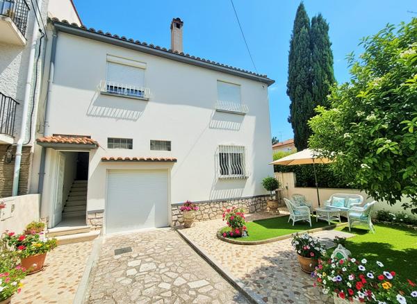 Maison pour deux familles ou investisseurs