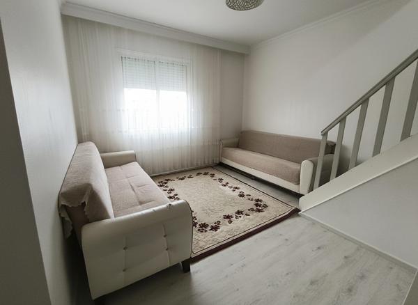 Maison pour deux familles ou investisseurs