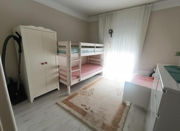Maison pour deux familles ou investisseurs