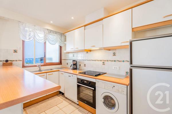 Appartement F3 à vendre  3 pièces - 73,90 m 2   BEAULIEU SUR MER  - 06