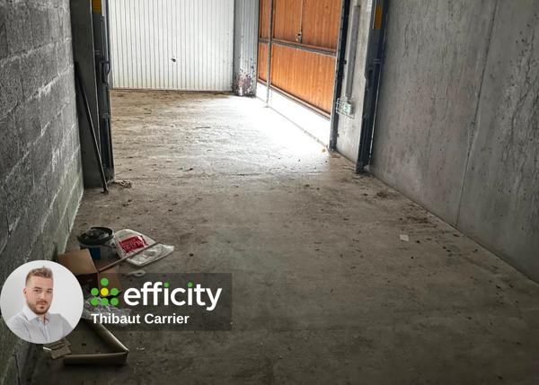 Parking
        
        - 16 m² Exclusivité 40 000 € *