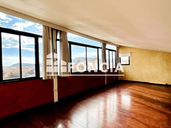 À vendre Appartement 4 pièces 104 m² - Hyères 83400