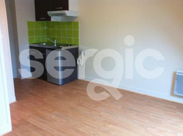 Location 1 Pieces 16 60200 Compiegne 43 0440 01 0029