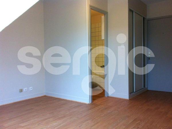 Location 1 Pieces 16 60200 Compiegne 43 0440 01 0029