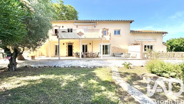 Immeuble à vendre 198 m² Elne