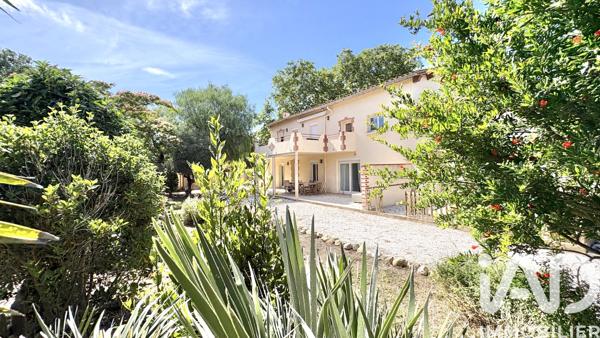 Immeuble à vendre 198 m² Elne