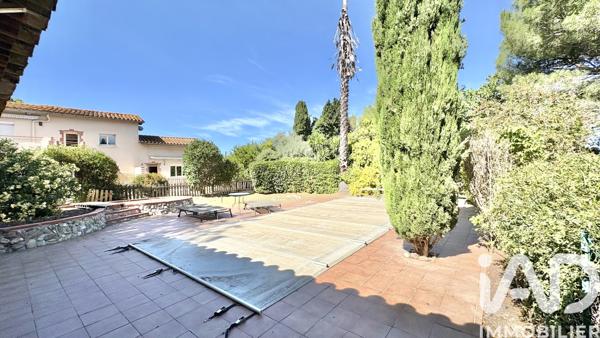 Immeuble à vendre 198 m² Elne