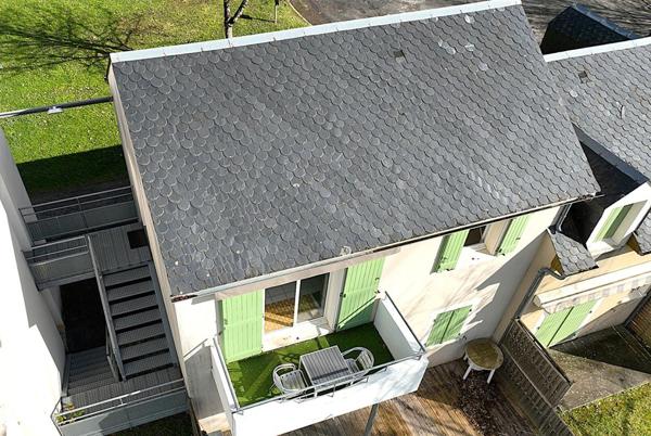 Appartement 3 pièces avec balcon, parking et piscines