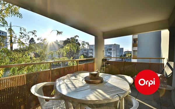 Appartement à vendre    2 pièces • 38,75 m2 Saint-Priest