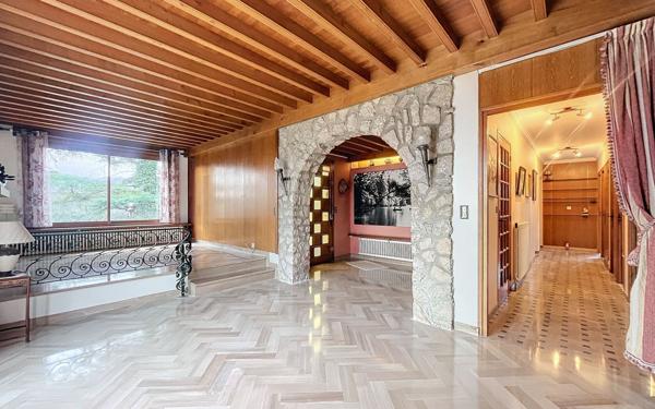 Maison à vendre    4 pièces •  La Roche-de-Glun