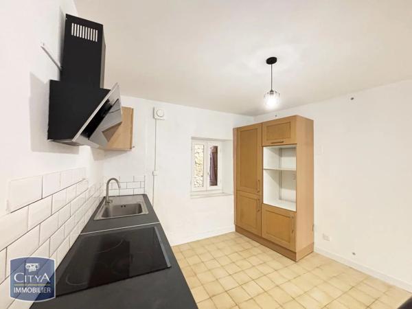 Maison à louer 3 pièces 81.55m² Conilhac-Corbières (11200)