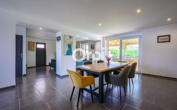 Maison à vendre    5 pièces • 150 m2 Lambres-lez-Douai