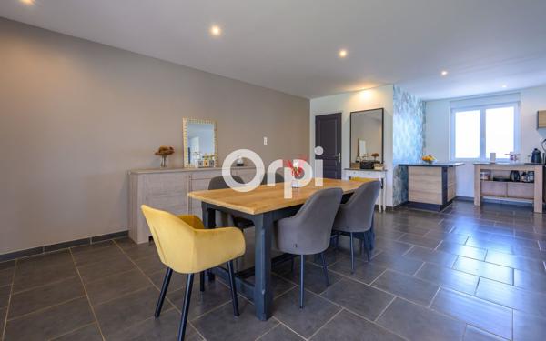 Maison à vendre    5 pièces • 150 m2 Lambres-lez-Douai