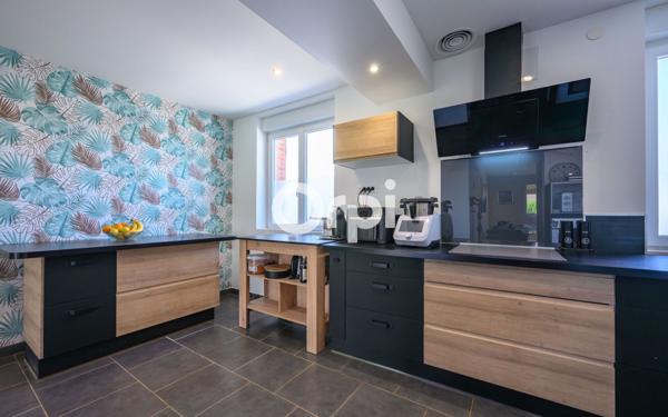 Maison à vendre    5 pièces • 150 m2 Lambres-lez-Douai