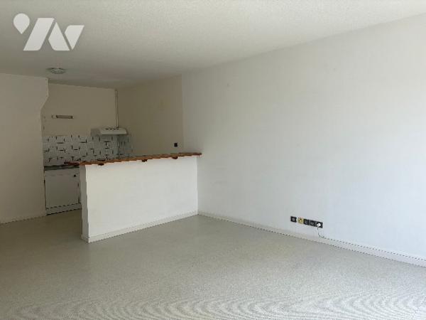 Tonneins cœur de ville ! Beau T2 avec cave et balcon, lumineux, dans résidence sécurisée !